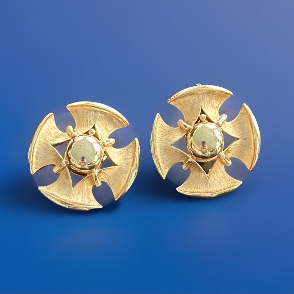 Crown Trifari Vintage Maltese Cross Earrings Satin & Shiny Gold Tone Rare EUC